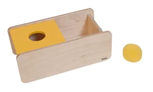 Caja de encastre con tapa abatible y bola tejida (PREVENTA)