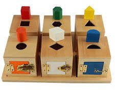 Caja de Cerraduras con Objetos y Bandeja (Set de 6)(PREVENTA)