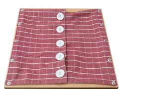 Marco de vestir con botones grandes (PREVENTA)